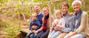 Famille intergénérationnelle heureuse